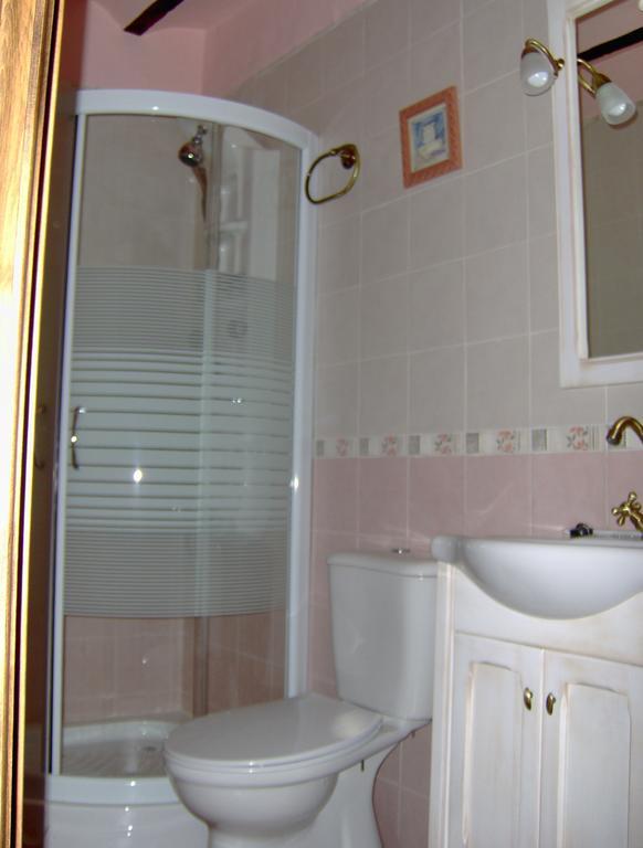 La Aldea Guest House Alcaraz Rom bilde